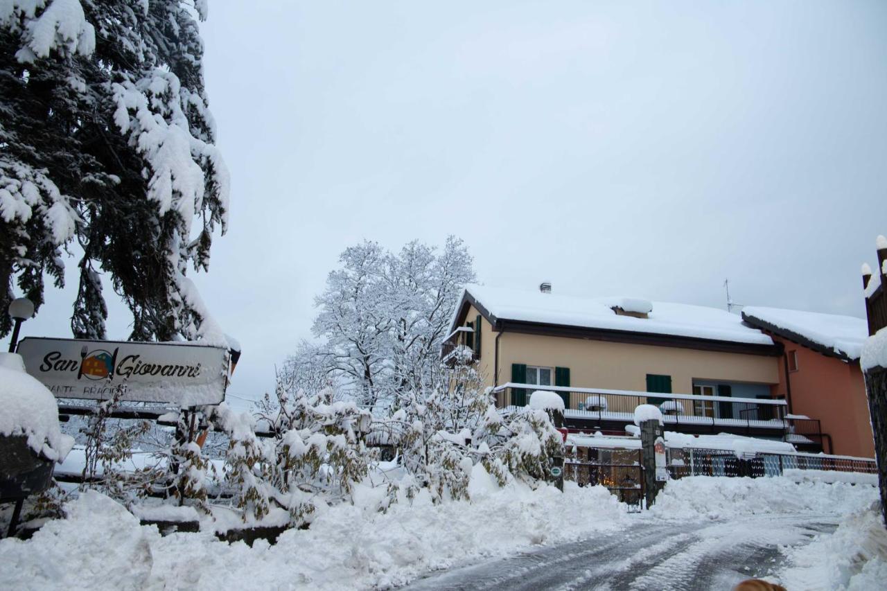 Albergo San Giovanni サッセッロ エクステリア 写真